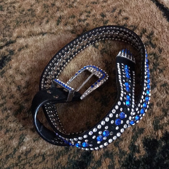 belt - Picture 9 of 10